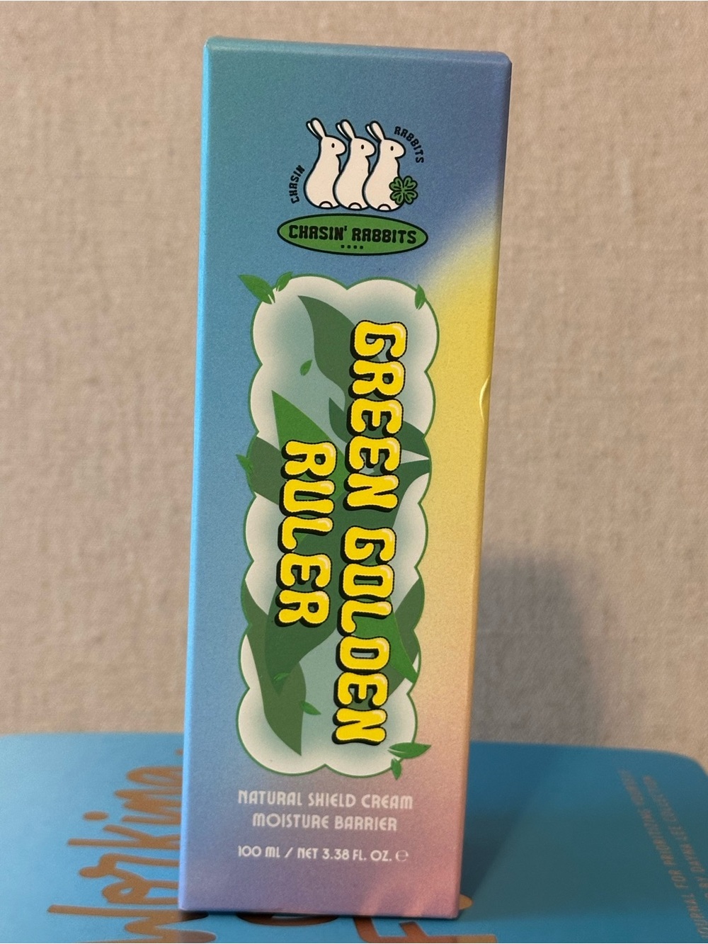 Green Golden Ruler Moisturizer - Blue/Yellow Gradient